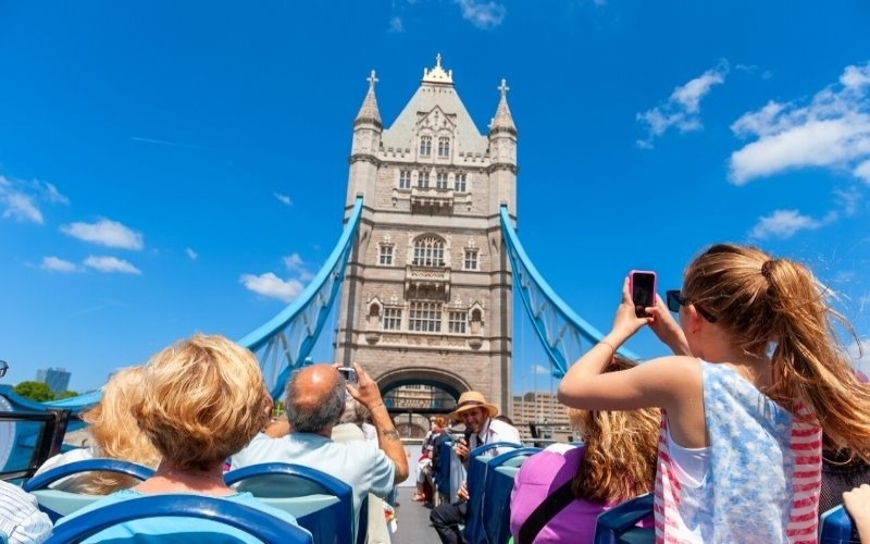 7 Interesting and Lesser-Known Activities to Do in London - Nameviser